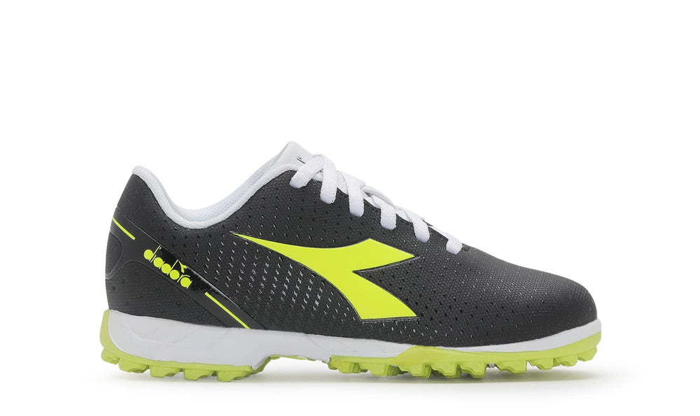 Chaussures de football en salle Diadora Pichichi 4 TF Jr noires et jaunes pour enfants garçons