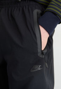 Nike Tech Woven  Pantaloni Tuta Nero Uomo — immagine 4