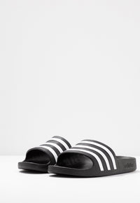 Adidas Adilette Aqua Claquettes Noires Unisexe — immagine 2