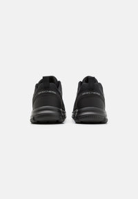 Chaussures Skechers Leshur Noires Homme — immagine 2