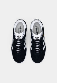 Adidas Gazelle Chaussures Noires Unisexe — immagine 4