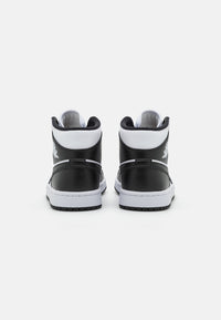 Jordan 1 Mid Panda Scarpe Bianche Nere Unisex — immagine 3