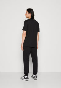 T-shirt Nike Sportswear Club Noir Homme — immagine 3