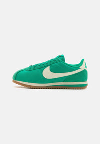 Nike Cortez Scarpe Verdi Donna — immagine 1