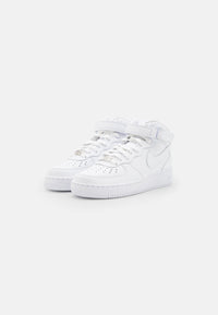 Nike Air Force 1 Mid Triple Scarpe Alte Bianche Donna — immagine 2