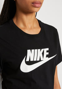 Nike Sportswear Essential T-Shirt Nera Bainca Donna — immagine 2