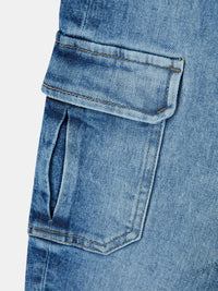 JEANS CARGO GUESS AVEC GRANDES POCHES SUR LES JAMBES, RÉGLABLE À LA TAILLE — immagine 3