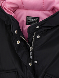 GUESS BOMBER NOIR FERMETURE ZIP ET BOUTONS, INTÉRIEUR ROSE AVEC CAPUCHE ET POCHES, INSCRIPTION ARGENTÉE AU DOS — immagine 3