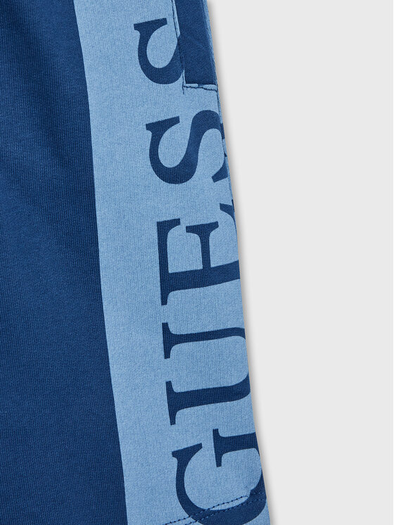 Guess Pantaloncini con logo blu navy Bambini Ragazzi