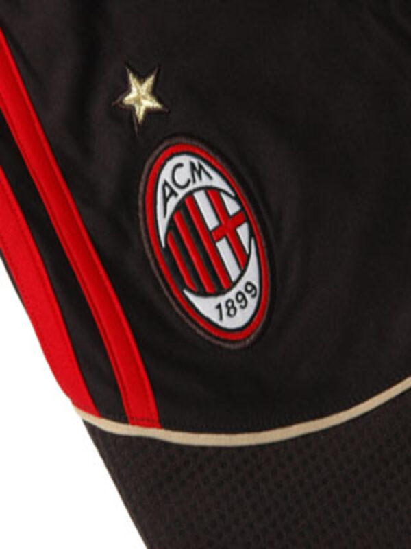ADIDAS AC MILAN FAN PANTALONCINI NERI CON STEMMA E STRISCE ROSSE UOMO