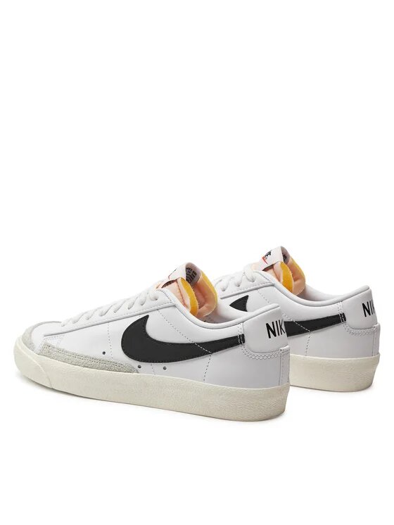 Nike Blazer Low 77 Vintage Scarpe Bianche Uomo
