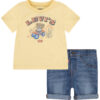 Levi's® T-shirt con orsetto limone e pantaloncini di jeans